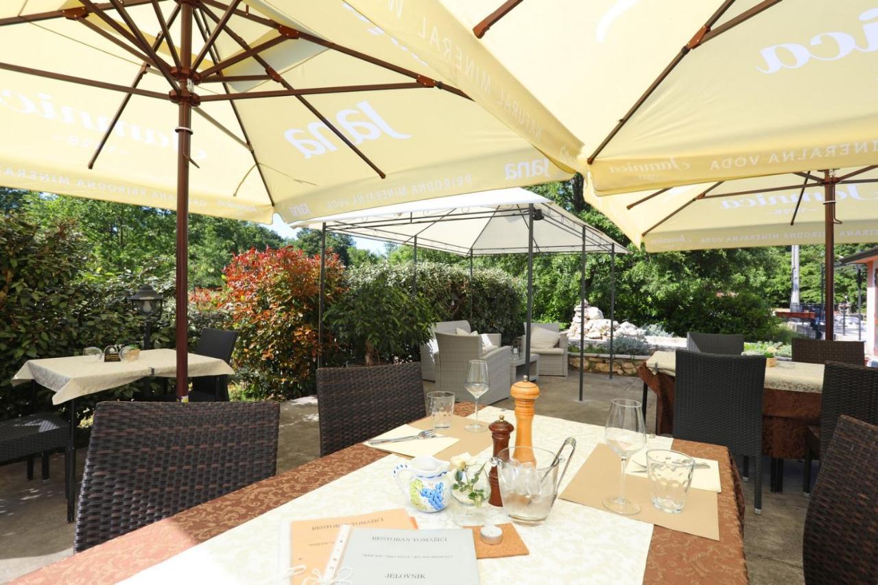 Hotel Tomazici Santalezi ภายนอก รูปภาพ